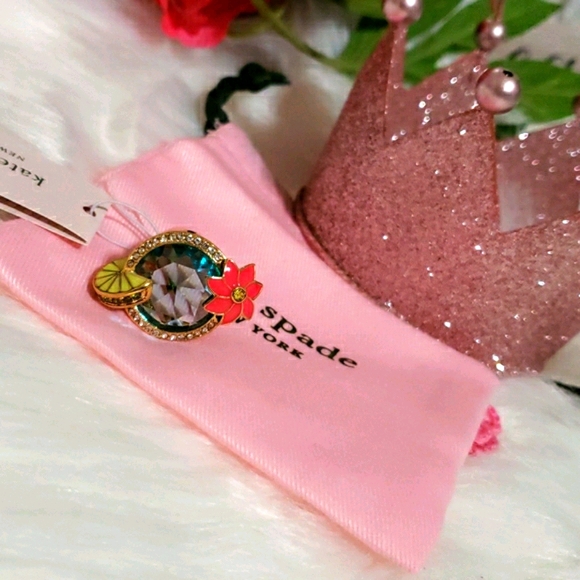 GOLD BLUE KATE SPADE OUT OF OFFICE COCTAIL RING - Picture 4 of 4